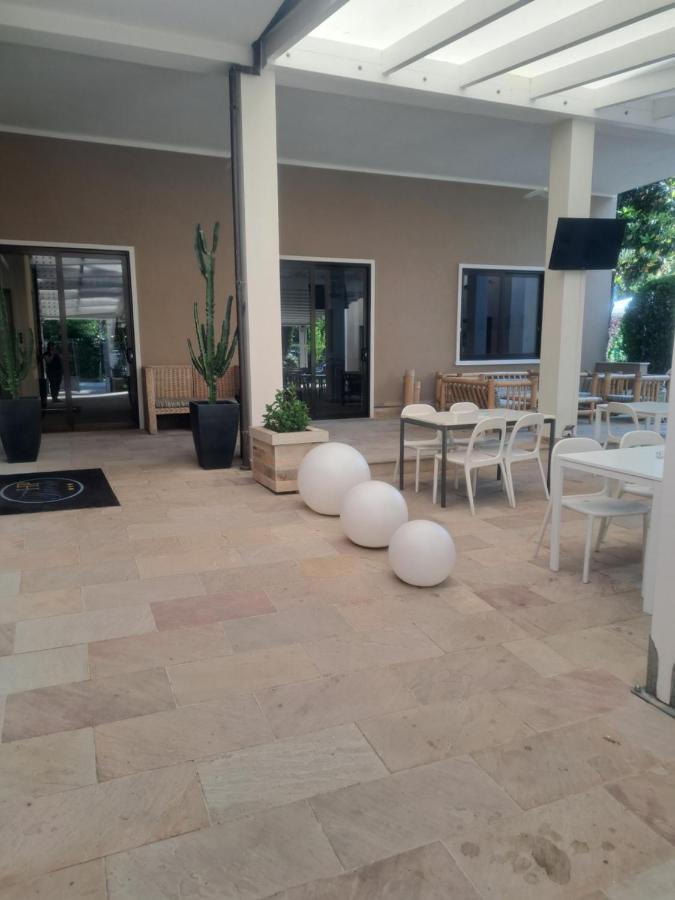 Hotel Trieste Senigallia Exterior foto
