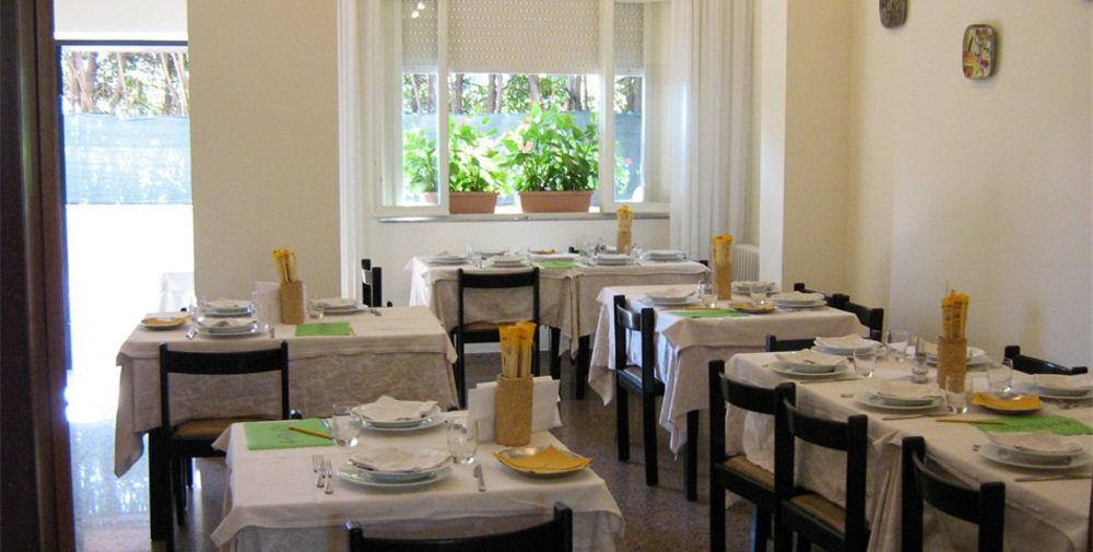 Hotel Trieste Senigallia Exterior foto