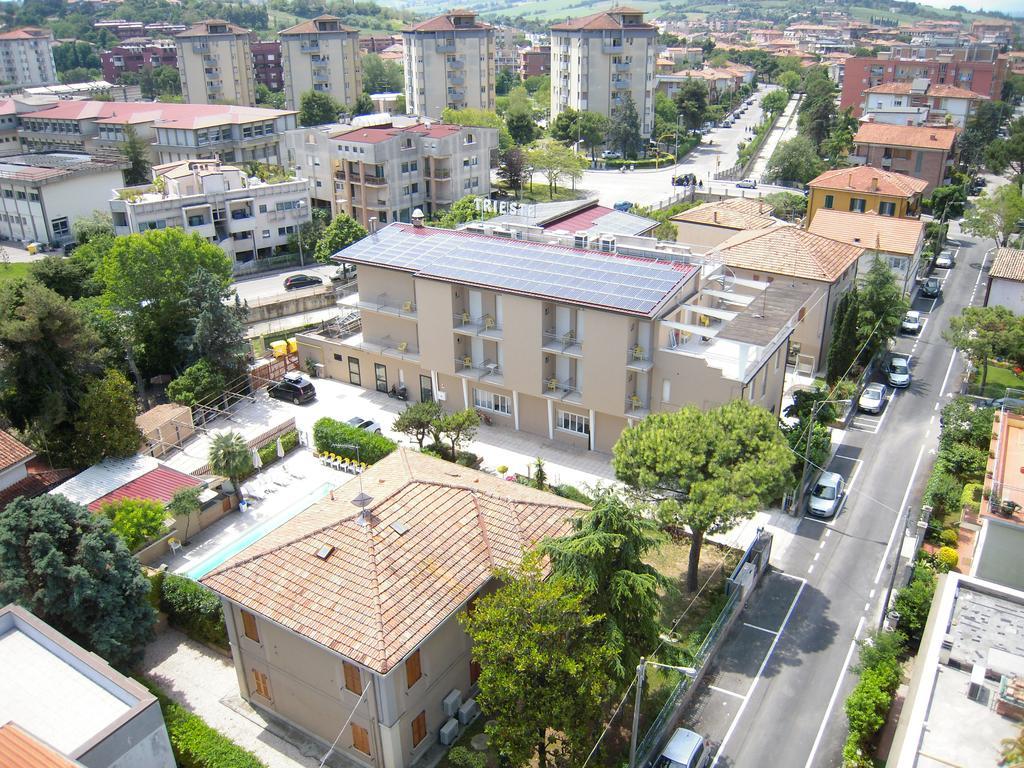 Hotel Trieste Senigallia Exterior foto
