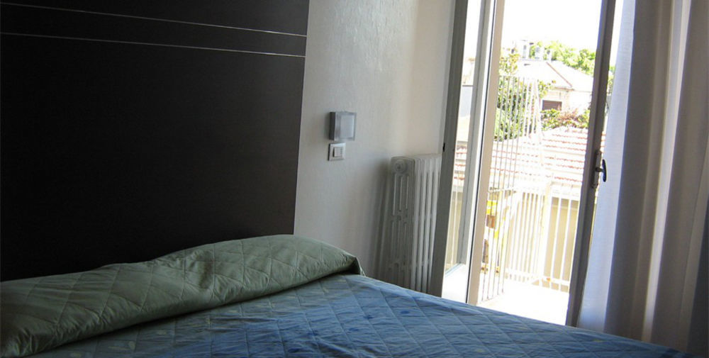 Hotel Trieste Senigallia Exterior foto